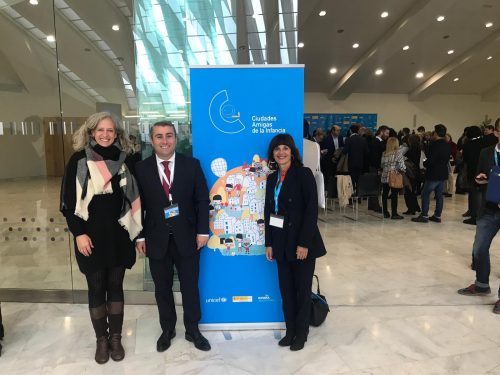 Virgilio Moreno i Alice Weber acompanyats de la presidenta del Comité de Balears d'Unicef